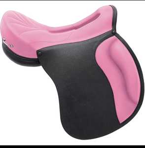 BLUHORSE BH-4121 Selle d'endurance anglaise Bareback couleur personnalisée en cuir PU, arceau en fibre, quincaillerie nickelée, rembourrée rose et noir - Product Image 4