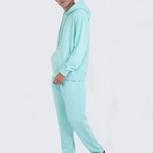 Survêtement personnalisé couleur unie en tissu extensible doux – Tenue de sport élégante – Vente en gros sur demande - Product Image 4