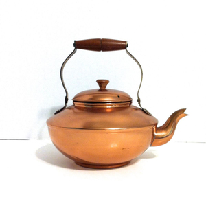 Bouilloire en cuivre vintage avec poignée et couvercle, bienfaits ayurvédiques pour la santé, bouilloires pour servir le thé et le café à la maison, en cuisine ou sur la table - Product Image 3