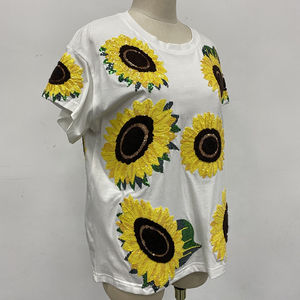 T-shirt femme à manches courtes en chenille et sequins motif tournesol, en coton doux, broderie personnalisée, t-shirts femme en chenille et sequins - Product Image 2