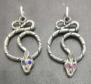 Comprar colgantes de diseño de serpiente bohemia de latón para collares de moda nueva tendencia joyería 2024 artesanías Rawat - Product Image 3