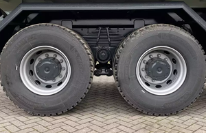 CAMIÓN VOLQUETE USADO IVECO TRAKKER AD410T42H 8X4, PRIMERA MANO, 2023, BLANCO, EN BUEN ESTADO - Product Image 2