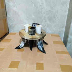 Juego de Bandeja para Cócteles con Cuernos Vintage, Base de Madera y Cuatro Cuernos para Beber, Accesorio de Bar Reutilizable para Servir Bebidas - Product Image 3