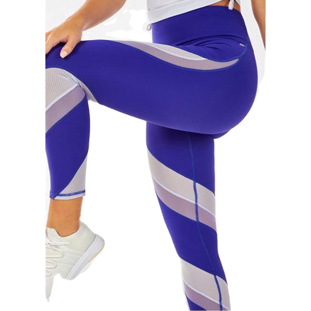 Porno qabilasiga kirdim U uni eshagiga solib qoydi