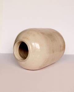 Vase décoratif en céramique artistique avec glaçure ombrée vert forêt, base texturée, pièce maîtresse moderne pour une décoration intérieure élégante - Product Image 5