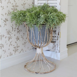 American Style Red Coated Hanging Planter In Metal For Indoor Outdoor Decorative Hanging <b>Flower</b> Planters With Chain - Product Image 5