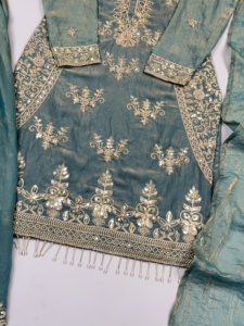 Ensemble haut, palazzo et dupatta en soie pure Fendi, broderie de perles fantaisie, entièrement cousu, avec doublure en micro-coton, tenue de fête MHI 894 - Product Image 5