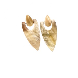 Custom High Quality Women's Buffalo Horn Pendant Dangle Earrings Cute Style <b>Anniversary</b> Parties <b>Weddings</b> Hot Sale - Product Image 1