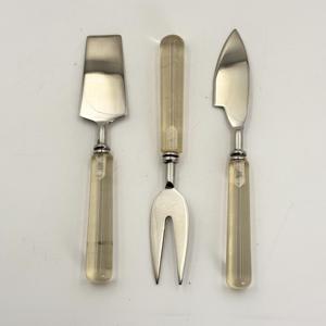 Fournisseur en gros d'ensembles à fromage en acier inoxydable de couleur argent, avec manche en résine, de qualité alimentaire, largement utilisés dans les restaurants - Product Image 4