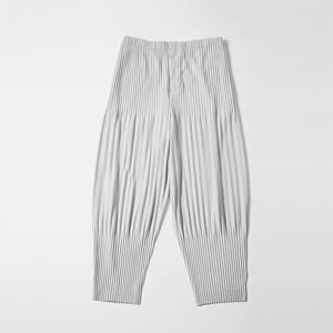 กางเกงพลีท Miyake ยืดหยุ่นสูง สไตล์ลำลองสำหรับผู้ชาย ทรงหลวม ไซส์ใหญ่ แมทช์ได้กับทุกชุด กางเกงทรงโคมไฟ ดีไซน์เนื้อผ้ามีเท็กซ์เจอร์ - Product Image 6