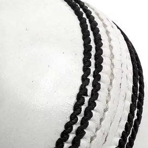 Balle de cricket d'entraînement pour usage extérieur à prix avantageux, balle de cricket de haute qualité la plus vendue en ligne - Product Image 4
