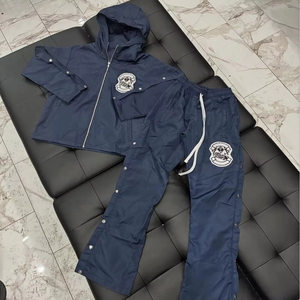 Survêtements de style urbain en nylon/coton personnalisés en usine - Avec motifs imprimés/brodés et personnalisation disponible - Product Image 4