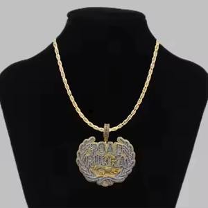 Pendentif Baguette Moissanite Plaqué Or VVS avec Diamants, Bijoux Hip Hop Road Runna, Testeur de Moissanite Inclus, Breloques et Pendentifs Moissanite - Product Image 2