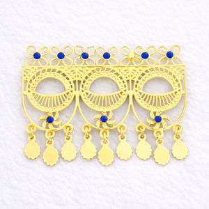 MOLL JEWELLERS Bijoux Vintage Plaqué Or en Alliage Faits Main Écologiques Étanche Élégants Tendance Pailletés Mini Animaux Pompons Fleurs - Product Image 1