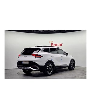 Kia Sportage 1.6 Turbo Essence 2WD 2022 avec sièges en cuir, caméra de recul, 104 823 km, conduite à gauche - Product Image 2