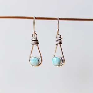 Boucles d'oreilles pendantes en larimar bleu, plaquées argent sterling, bijoux en pierres précieuses faits à la main, cadeau pour femme, boucles d'oreilles tendance - Product Image 2