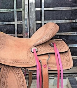 Sillas de Montar para Caballos Más Vendidas para Carreras, Exhibiciones y Programas Avanzados de Entrenamiento Ecuestre Disponibles a Precio de Exportación - Product Image 1