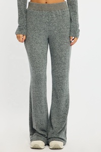 Nuevo conjunto de dos piezas de punto elegante y casual para mujer, con suéter largo dividido y estampado liso, ideal como ropa de dormir. - Product Image 2