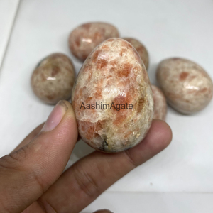 Œuf en pierre de soleil naturelle polie, pierre précieuse pour la guérison par le Reiki, la méditation et la décoration intérieure, vente en gros - Product Image 1