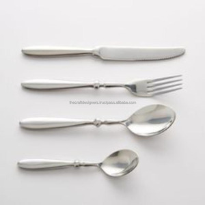 Ensemble de couverts en métal à prise confortable pour enfants et adultes conçu pour une manipulation facile et une utilisation quotidienne sûre - Product Image 2