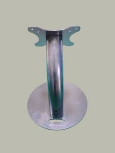 ฐานวางจอทีวีโลหะแบบหนัก รองรับ VESA พร้อมขายึดเหล็กสำหรับตั้งจอแบบตั้งโต๊ะ พร้อมแผ่นฐานรองพื้นทรงกลมที่มั่นคง - Product Image 5