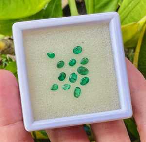 Émeraude zambienne certifiée naturelle, pierres précieuses en vrac, 2,25 carats, taille et forme variées, émeraude verte facettée, lot de 12 pièces, vente en gros - Product Image 5