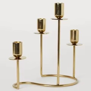 Support à bougies élégant en métal pour table, porte-bougie stylé, centre de table décoratif, décoration intérieure pour la maison - Product Image 3