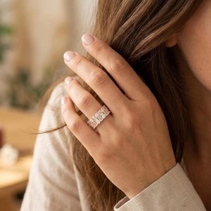Bague de mariage double rangée en or massif 10K 14K 18K certifiée IGI, diamants de laboratoire taille baguette et ronds, couleur DEF, clarté VS VVS - Product Image 5