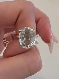 Bague en diamant jaune de 3 carats, taille coussin, provenant d'une ancienne mine, cultivé en laboratoire, en or jaune 14 carats, certifiée IGI. - Product Image 2