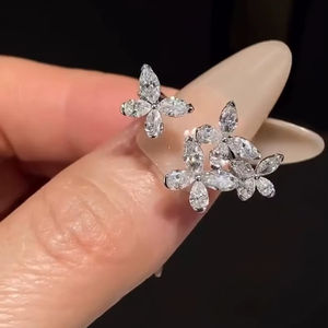 แหวนดอกไม้ประดับเพชรทรงมาร์คีส์ มอยส์ซาไนต์ เงินแท้ 925 ดีไซน์ดอกไม้สุดพิเศษ แหวนสำหรับผู้หญิง งานแต่งงาน ของขวัญสำหรับคนรัก - Product Image 1