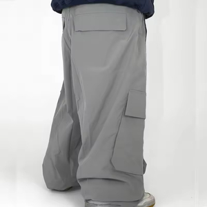 Pantalones de Nieve Cargo Holgados Impermeables Color Verde Oliva para Hombre con Cierre de Cremallera y Tecnología Gore-Tex para Esquí y Snowboard - Product Image 3
