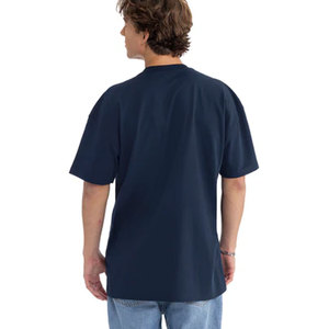 Camiseta de Cuello Redondo para Hombre, de Algodón Premium, Color Azul Marino, Corte Regular, Marca Privada Next Level - Product Image 2