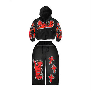 Ensemble survêtement streetwear homme en coton, avec sweat à capuche zippé et pantalon de survêtement évasé, motif graphique personnalisé, délavé, effet acid wash et strass - Product Image 2