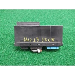 ECU และโมดูลคอมพิวเตอร์มือสองสำหรับรถยนต์ซีรีส์ 5 รุ่น 6135924439601 - Product Image 2