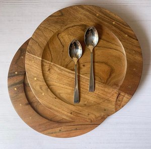 Plato de Servir Redondo de Madera Natural de Primera Calidad con Incrustaciones de Puntos Dorados de Latón, Platos para Servir Apilables, Vajilla - Product Image 5