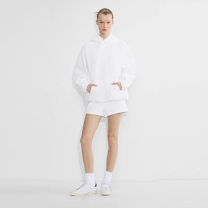 Ensembles courts ensemble deux pièces vêtements d'été pour femmes pull à capuche à manches longues avec short de survêtement ensemble 2 pièces prix de gros - Product Image 1