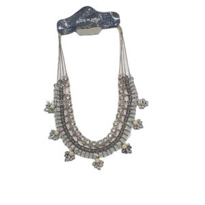 Collar de Cuentas Triangulares de Resina Hechas a Mano, Joyería Geométrica Colorida y Moderna para Mujer, Elegante Colgante de Regalo - Product Image 1
