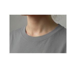 Camiseta de Algodón Estilo Bohemio para Mujer, Cuello Redondo Gris, Tejido Transpirable y Suave, Corte Holgado, Ropa Casual de Verano para Uso Diario - Product Image 4