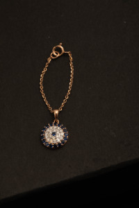 Pendentif floral en diamant rond 0,24 carats avec pierre précieuse bleue en or rose 14 carats, bijou botanique délicat pour femme et idéal pour offrir - Product Image 3
