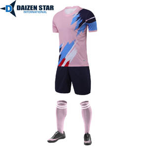 Uniforme de Fútbol DAIZEN 100% Poliéster Transpirable Antibacterial con Protección UV de Secado Rápido Manga Corta Personalizable con Nombres y Números de Equipo - Product Image 4