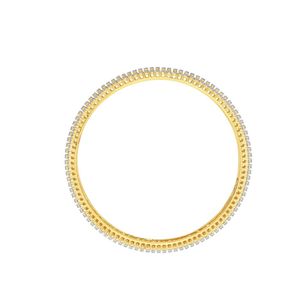 Bracelet fin en or jaune avec diamants de laboratoire en forme de chevron - Product Image 3