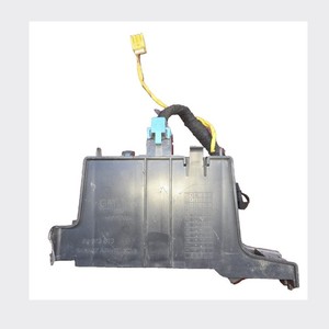 อุปกรณ์อิเล็กทรอนิกส์ยานยนต์อื่นๆ ใช้ร่วมกับ GM 96673673 Bracket Asm-Fuel XCVR สำหรับ Chevrolet Aveo Lacetti อะไหล่รถยนต์เกาหลี - Product Image 4
