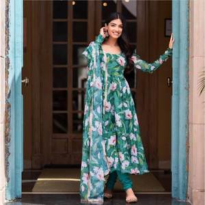 ROBE DE TRAVAIL À IMPRESSION NUMÉRIQUE AVEC DUPATTA VERT MER - Product Image 1