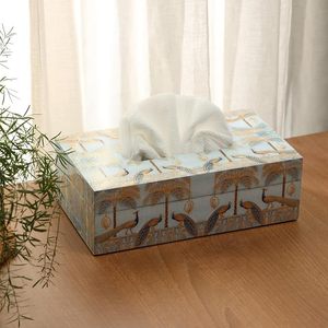 Caja de pañuelos de madera decorativa clásica, soporte para servilletas, organizador de almacenamiento portátil independiente con revestimiento de esmalte impreso para el hogar - Product Image 3