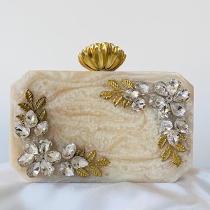 กระเป๋าคลัทช์เรซิ่นทำมือรูปนกฮูกเคลือบเงาสำหรับงานแต่งงานตอนเย็น - Product Image 6