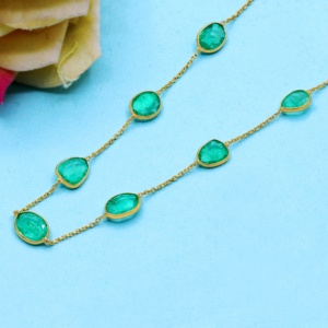 Pulsera hecha a mano de piedras preciosas de Esmeralda natural de calidad más vendida en pulsera de oro amarillo de 18K, joyería para venta al por mayor - Product Image 3