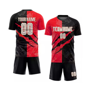 Conjunto de Camiseta de Fútbol Elástica Personalizada de Alta Calidad, Manga Corta, Cuello Redondo, Estampado Geométrico Sublimado, Absorbe la Humedad, 100% Poliéster - Product Image 4