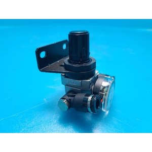 SMC AR10-M5BG + G27-10-R1 Utilisé comme pièce détachée d'équipement semi-conducteur d'occasion - Product Image 2