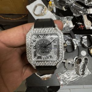 Montre de luxe Pyendid Gee Jewelry avec diamants, boîtier carré en argent, bracelet en cuir, mouvement à quartz ETA analogique, unisexe, 28 mm, verre saphir - Product Image 2