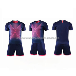 Uniforme de Fútbol en Oferta, Transpirable, Ligero, de Manga Corta, Personalizable, Unisex, para Adultos, Servicio OEM, Uniforme de Fútbol al por Mayor - Product Image 1